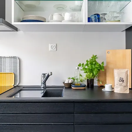 Apartment By Johanna Gullichsen