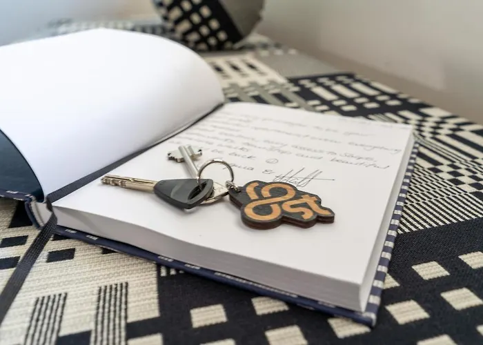 By Johanna Gullichsen Apartment *